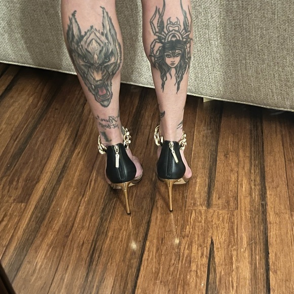 Marciano black and gold heels with cream chain ankle strap… 37/6.5 - Picture 5 of 8